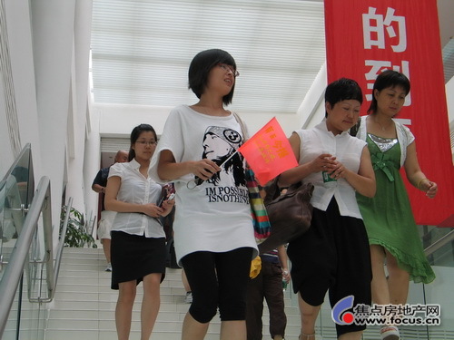 ��֤��Ա���