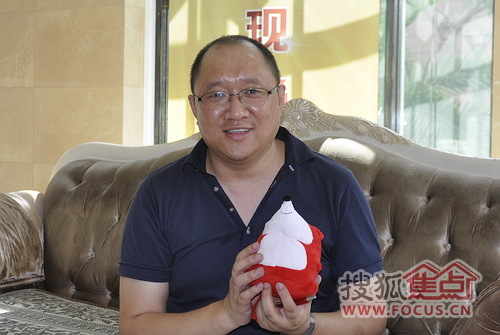 亚细亚陶瓷 市场部经理 黄海利 亚细亚陶瓷 市场部经理 黄海利