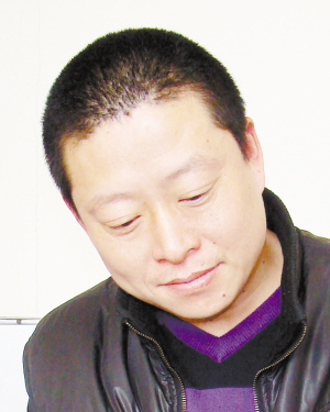 040������