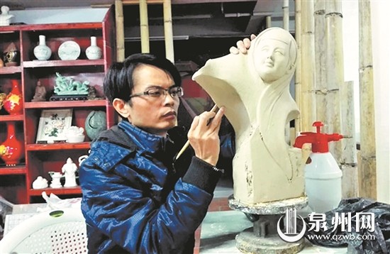 ���¹���������ҵ10��������Ȫ���е�Ң���մ��о�Ժִ��Ժ��������ʼ���Ա����Ļ�Ϊ���ģ������������Ա����Ļ�����Ϊ�������Ʒ���������մɵĲ�ҵ�������β�Ʒ�Ĵ��»�����ʵ���˾���Ч������Ч�����ͳһ��