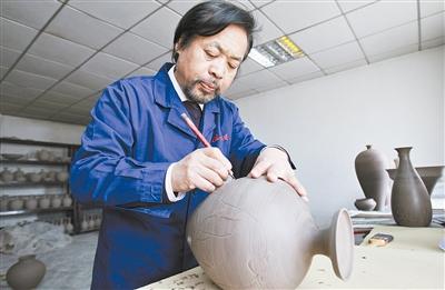 点击图片翻到下一页>>