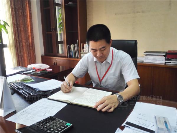 �������մ�Ʒ���ܾ�������������