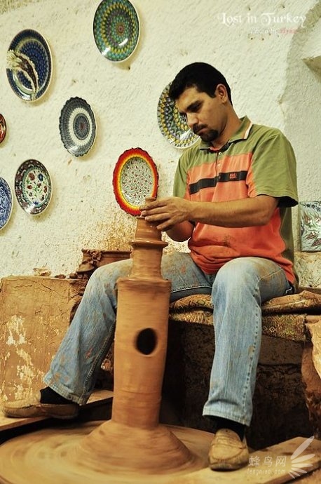 �����ֹ������������ַ���һ���������ξ�����˱���λʦ������������֣��ַ������൱ϸ�壬����Ҳ�쳣רע