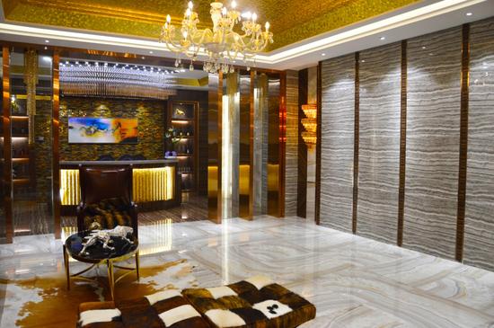 ����Ʒ��  �����ݻ�