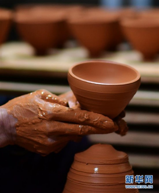 (XHDW)(8)重焕生机的建盏工艺
