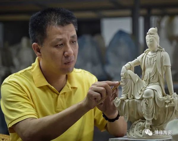 国之巨匠：世界瓷都德化的8位中国工艺美术大师_中华陶瓷网